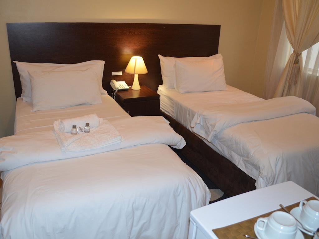 Henry George Guest House Pretoria-Noord Kültér fotó
